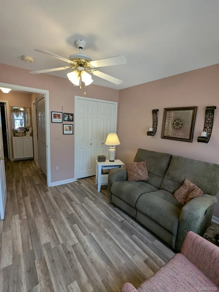 48659 Sundance Court Shelby Charter Township MI 48315