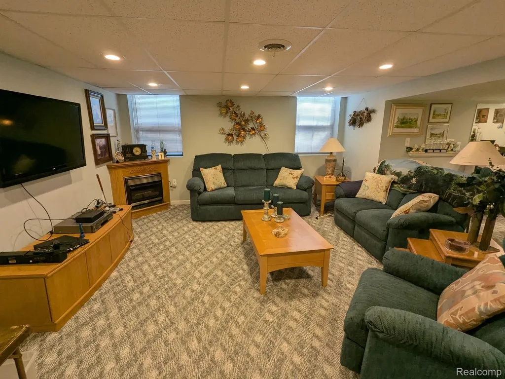 48659 Sundance Court Shelby Charter Township MI 48315