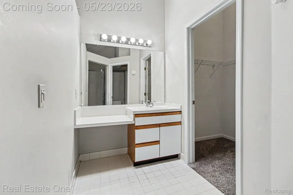 49738 Plymouth Way Plymouth Charter Township MI 48170