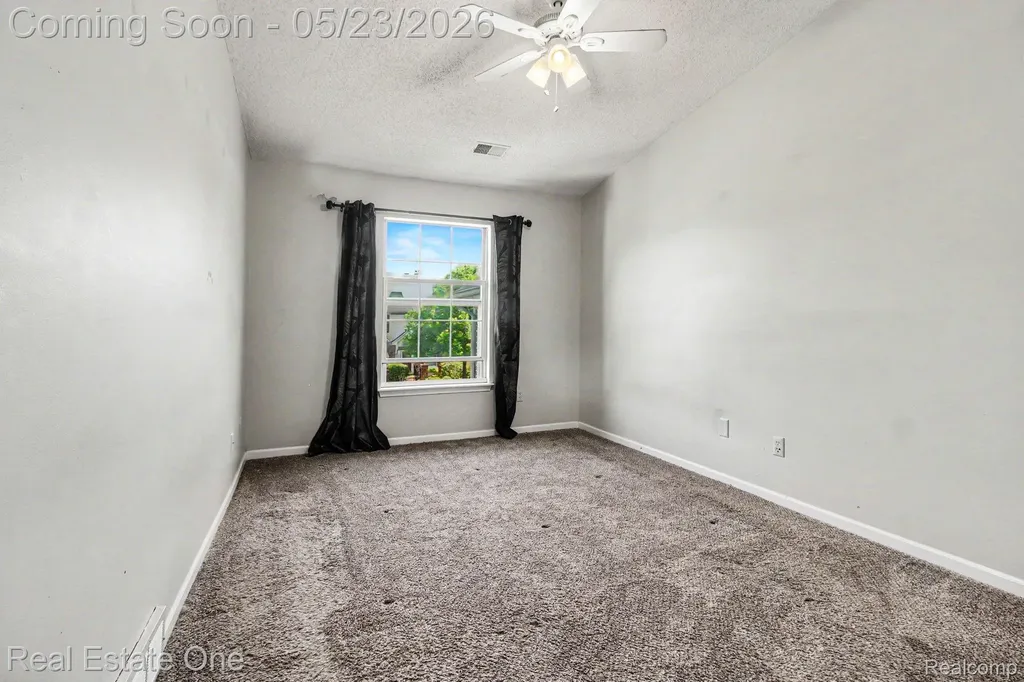 49738 Plymouth Way Plymouth Charter Township MI 48170