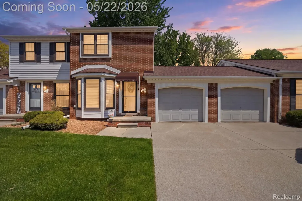 28091 Maple Forest Boulevard W Harrison Charter Township MI 48045