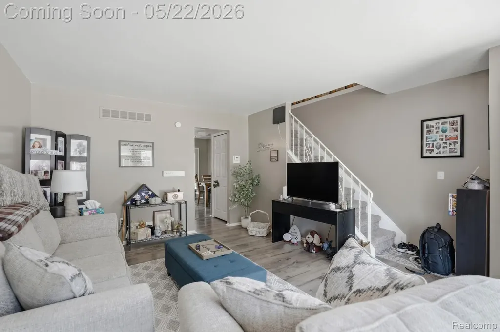 28091 Maple Forest Boulevard W Harrison Charter Township MI 48045