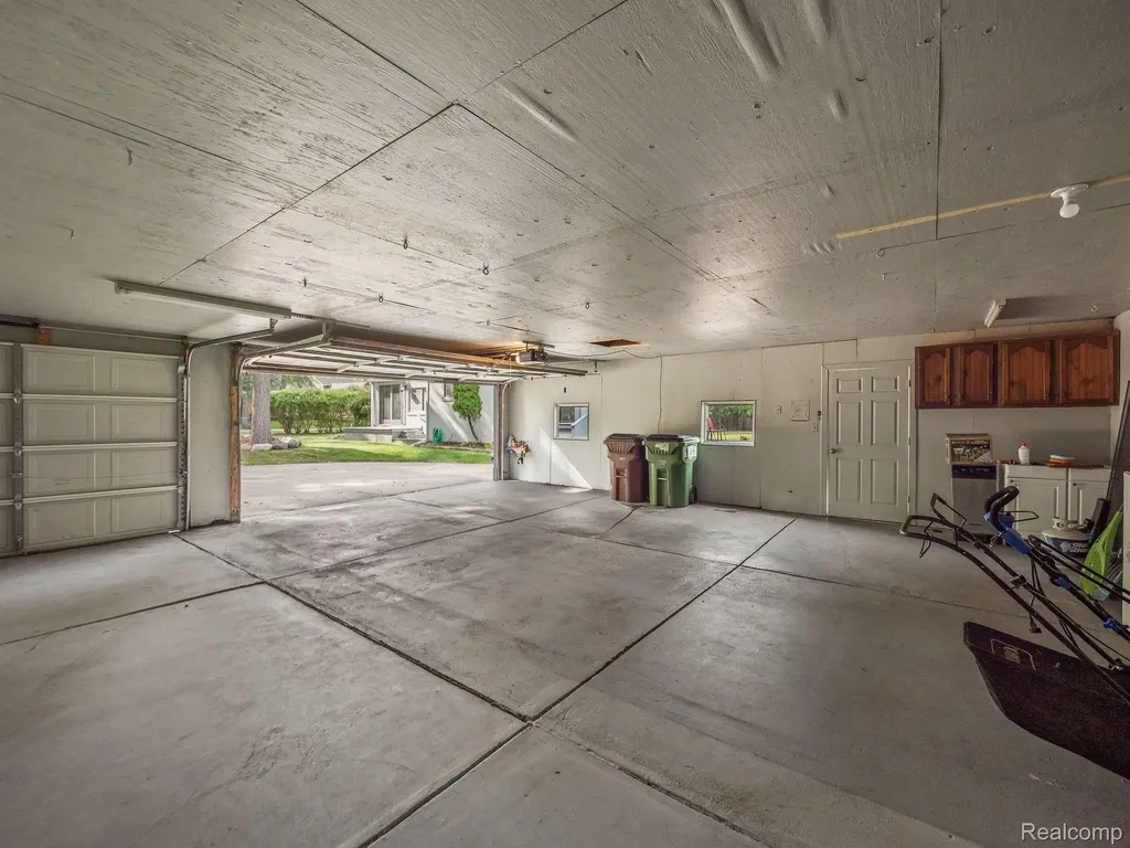 48070 Shelby Road Shelby Charter Township MI 48317