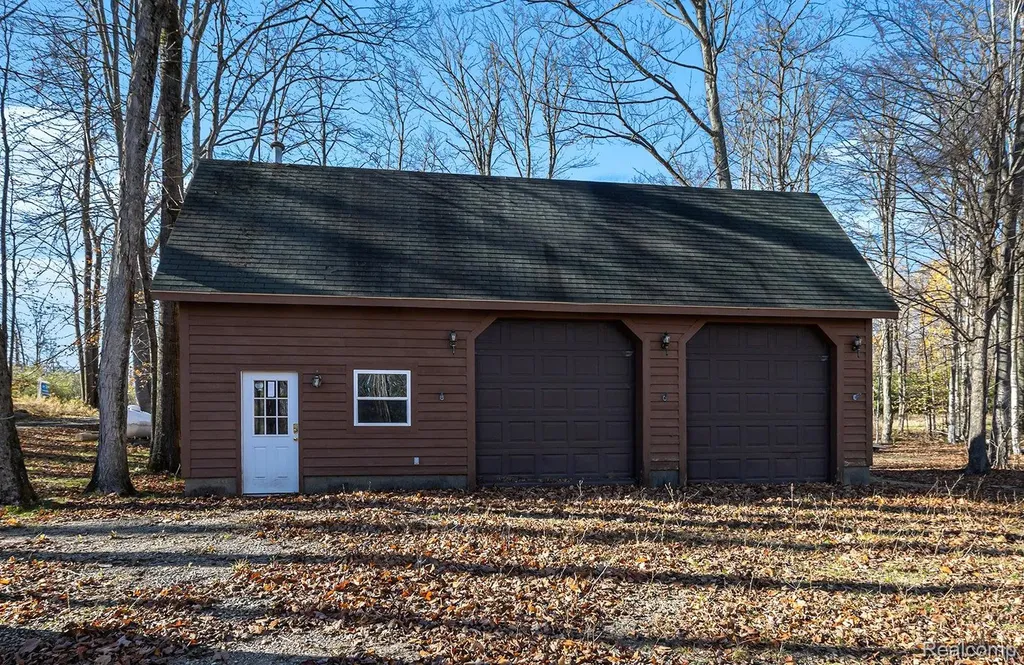 2446 Spayde Road Charlevoix City MI 49720