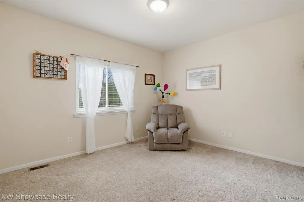 2185 Arapahoe Basin White Lake Charter Township MI 48383