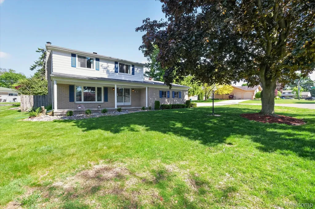 38010 John P Street Clinton Charter Township MI 48036