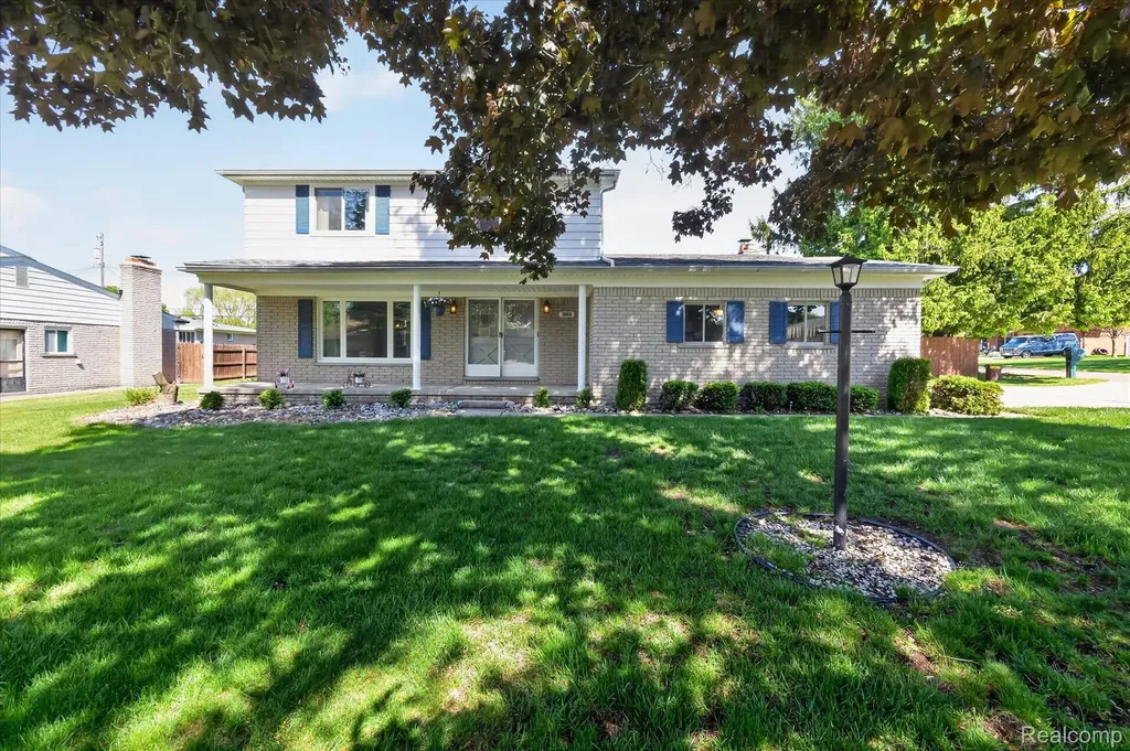 38010 John P Street Clinton Charter Township MI 48036