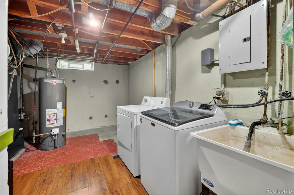 38010 John P Street Clinton Charter Township MI 48036