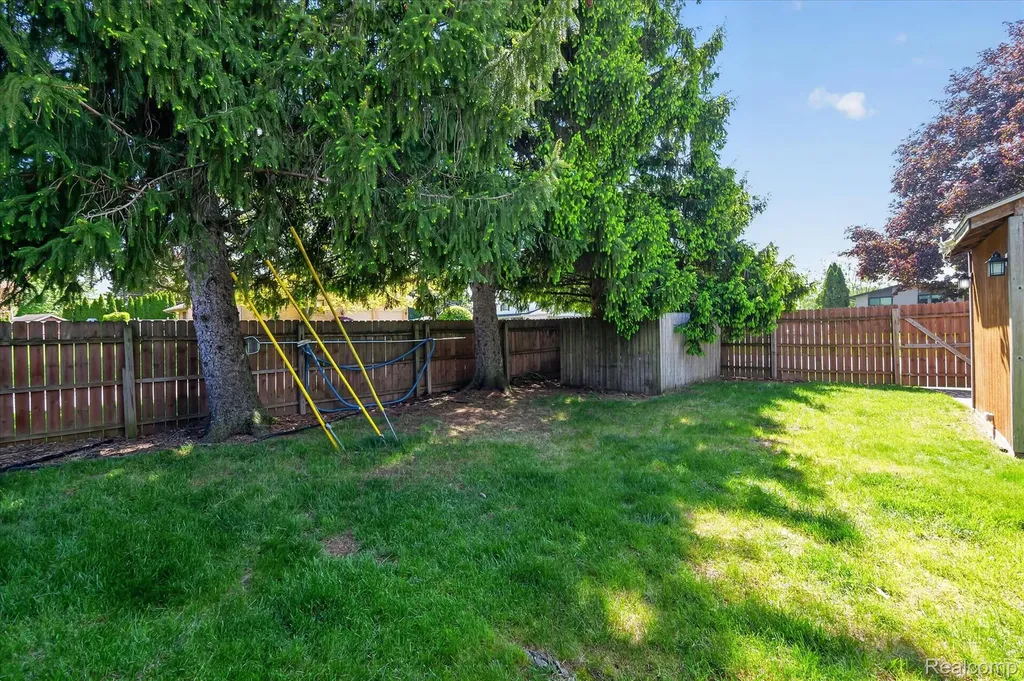 38010 John P Street Clinton Charter Township MI 48036
