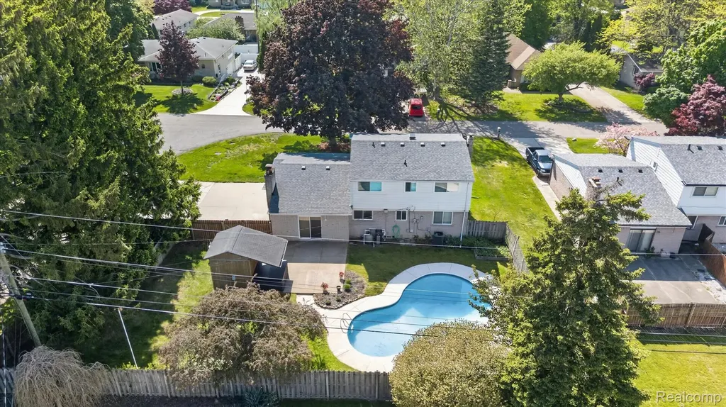 38010 John P Street Clinton Charter Township MI 48036