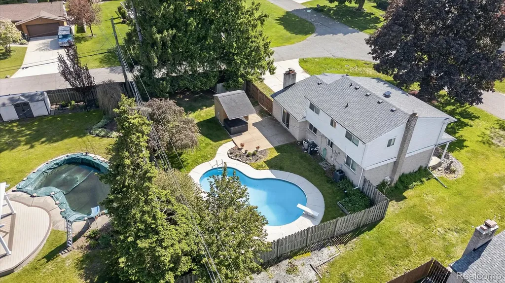 38010 John P Street Clinton Charter Township MI 48036