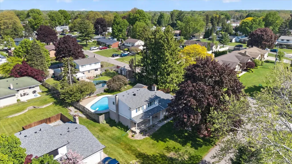 38010 John P Street Clinton Charter Township MI 48036