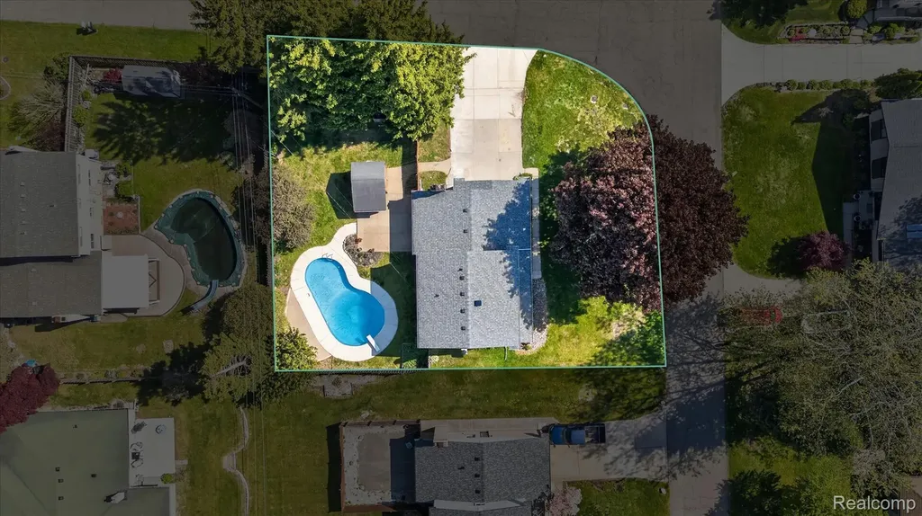 38010 John P Street Clinton Charter Township MI 48036