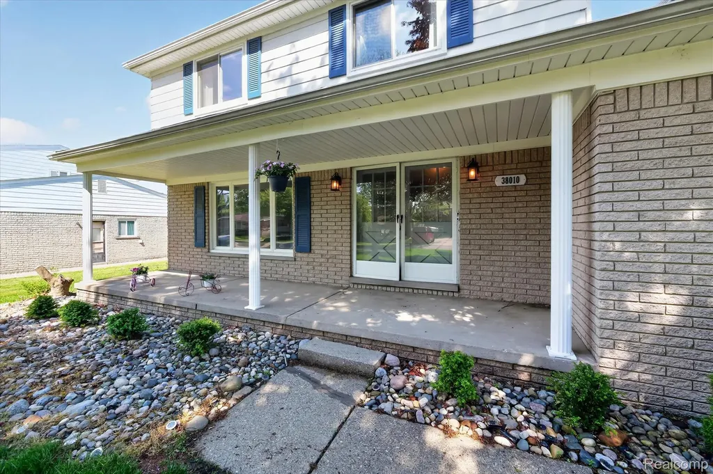 38010 John P Street Clinton Charter Township MI 48036