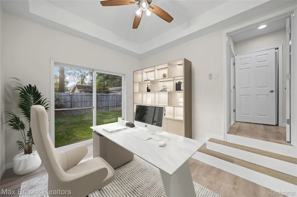 3187 Woodlawn Street Commerce Charter Township MI 48390