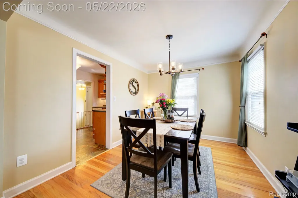 22720 Wellington Street Dearborn City MI 48124