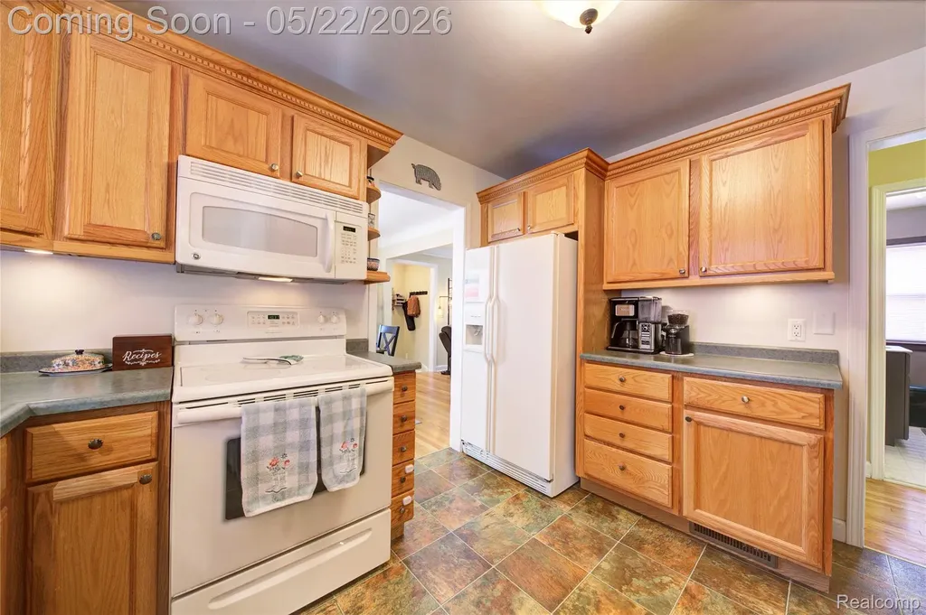 22720 Wellington Street Dearborn City MI 48124