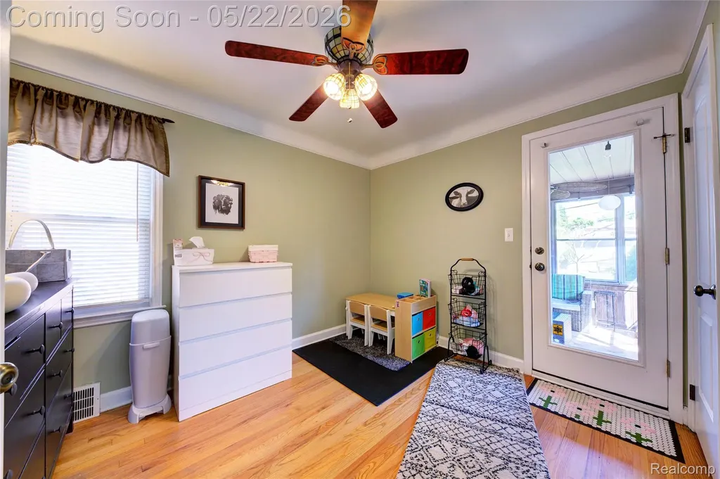 22720 Wellington Street Dearborn City MI 48124