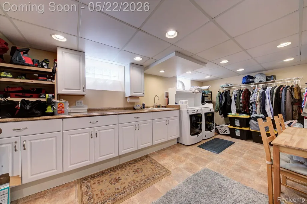 22720 Wellington Street Dearborn City MI 48124