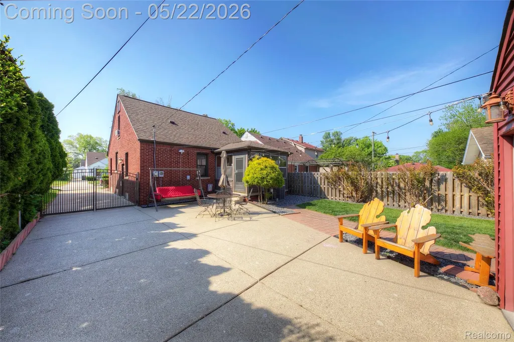 22720 Wellington Street Dearborn City MI 48124