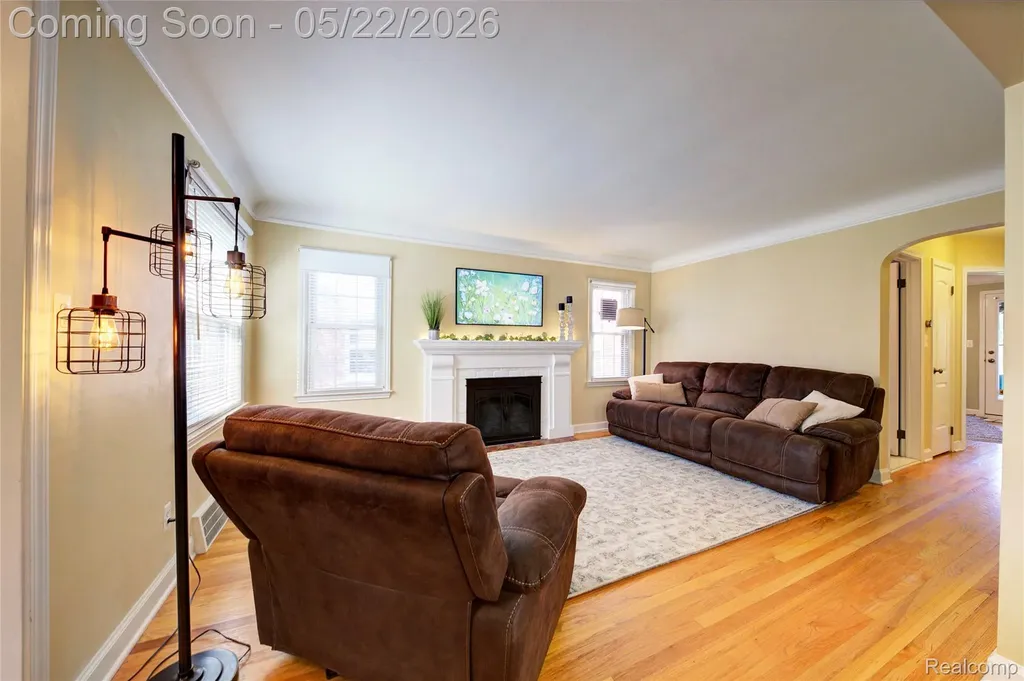 22720 Wellington Street Dearborn City MI 48124