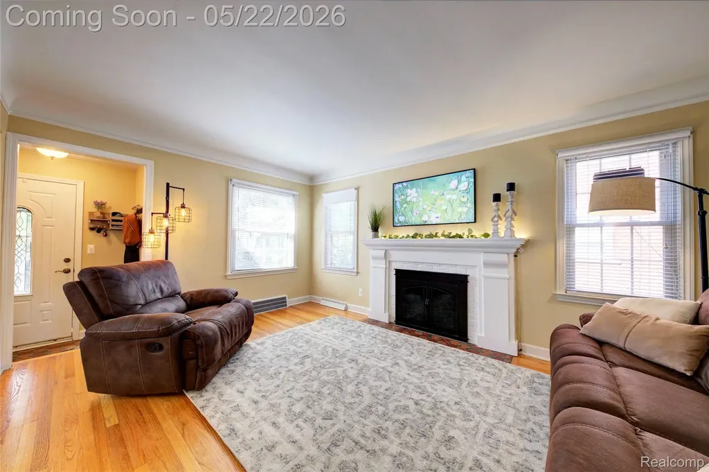 22720 Wellington Street Dearborn City MI 48124