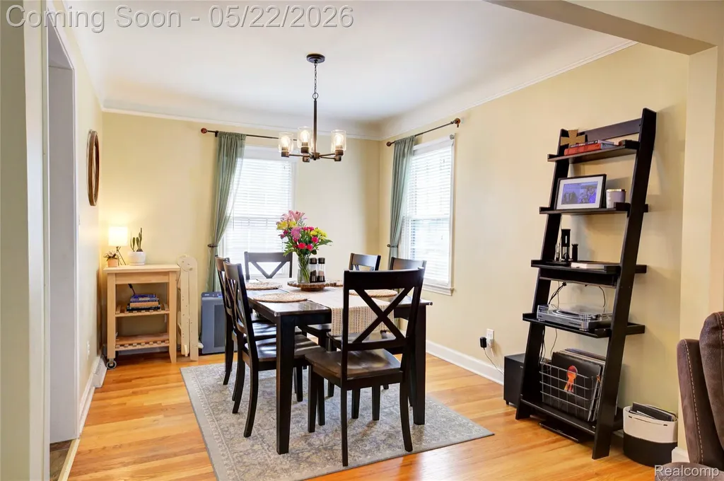 22720 Wellington Street Dearborn City MI 48124