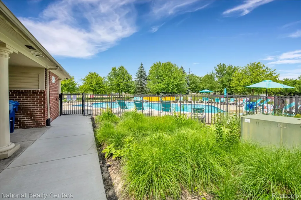 4048 Berkeley Avenue Canton Charter Township MI 48188
