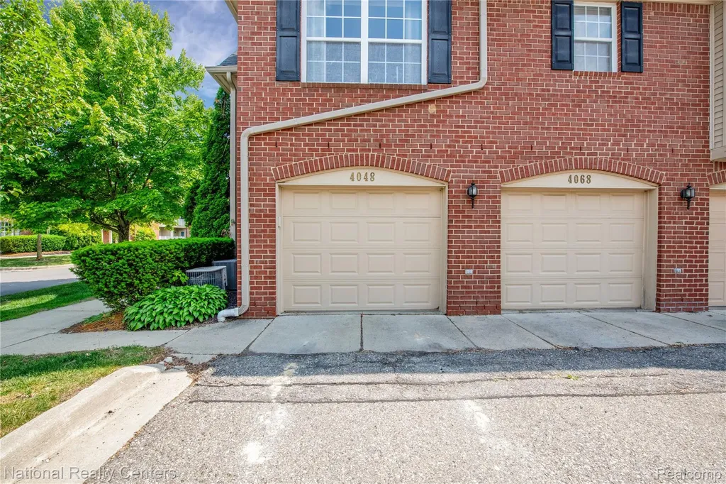 4048 Berkeley Avenue Canton Charter Township MI 48188