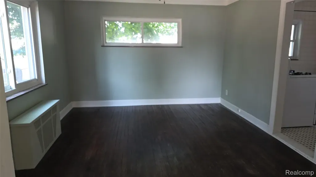 1332 Fort Park Boulevard Lincoln Park City MI 48146