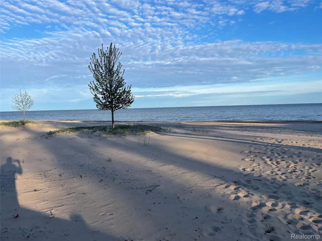 Na Oakridge Drive Sims Township MI 48703
