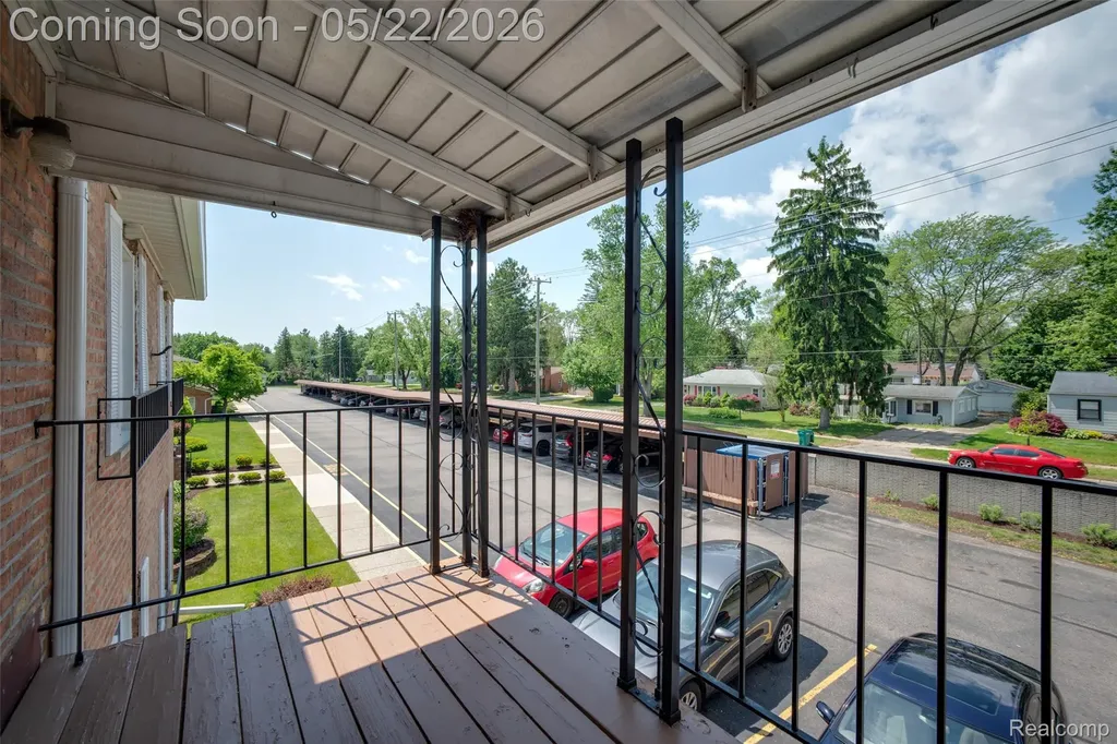 30795 Shiawassee Road Farmington City MI 48336