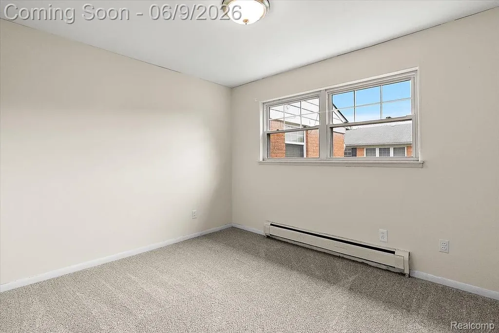 3211 Benjamin Avenue Royal Oak City MI 48073