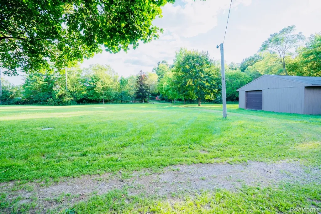 8051 Coyle Road Northfield Township MI 48189