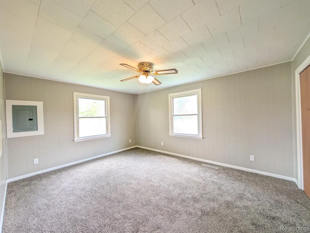 7032 Neff Road Mt. Morris Township MI 48458