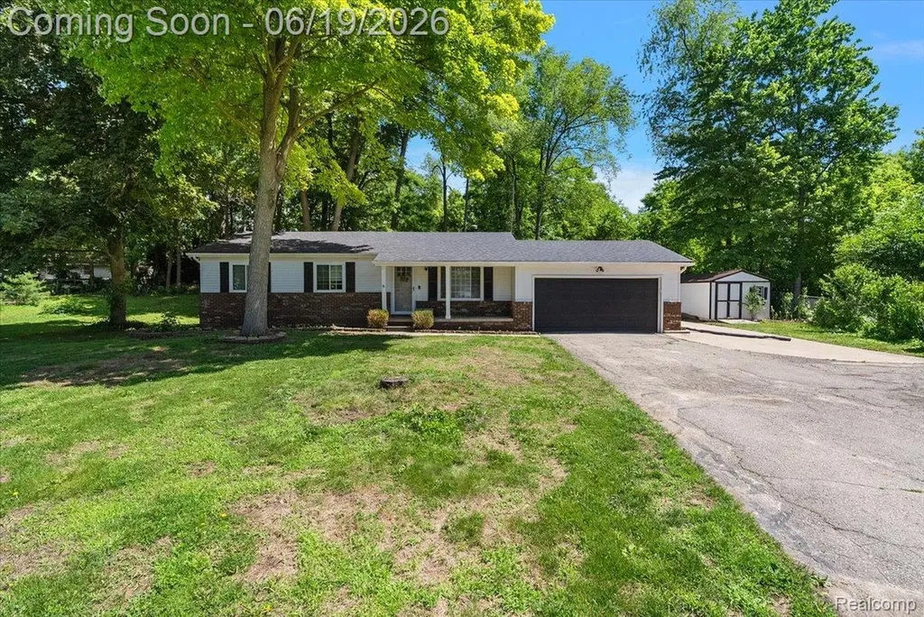 11387 Mart Road Green Oak Township MI 48189