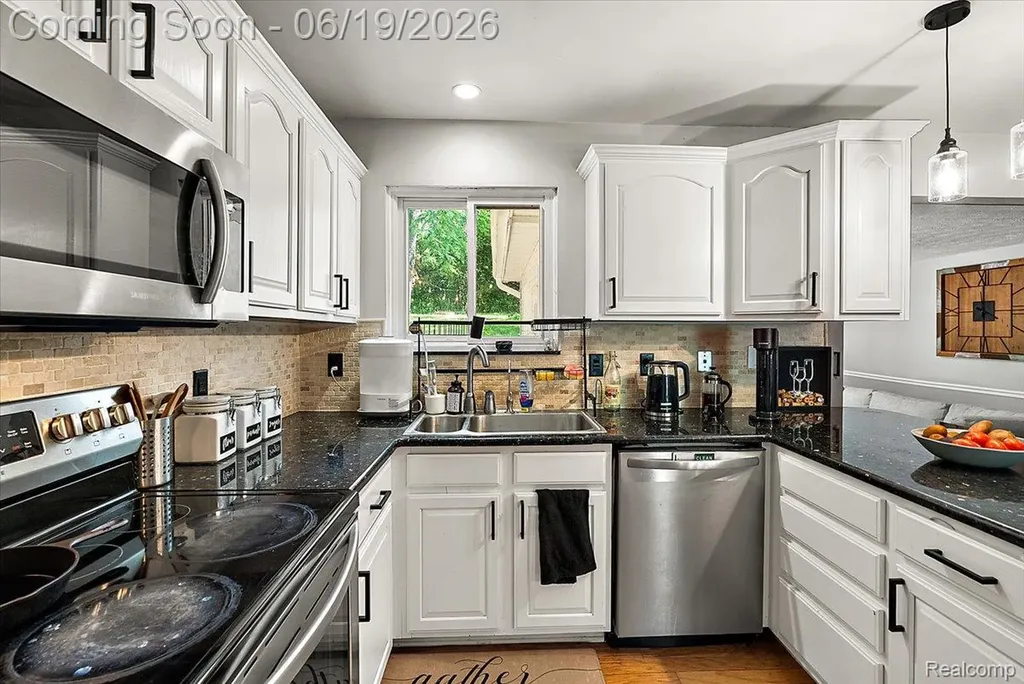 11387 Mart Road Green Oak Township MI 48189