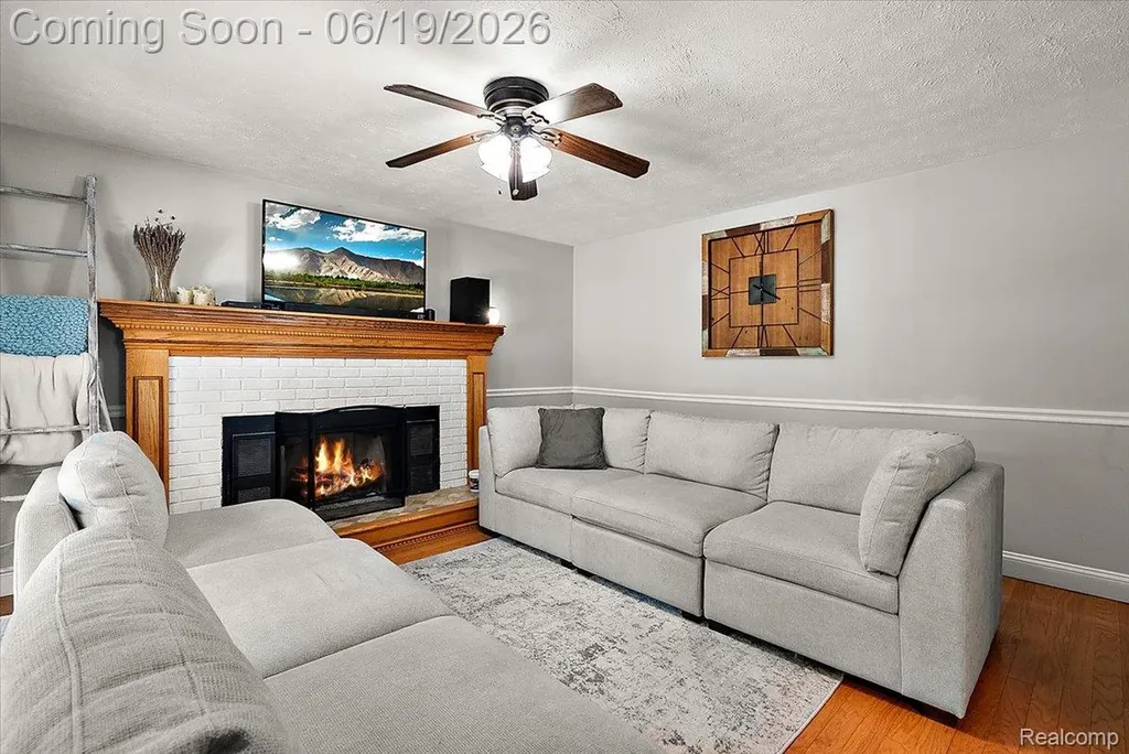 11387 Mart Road Green Oak Township MI 48189