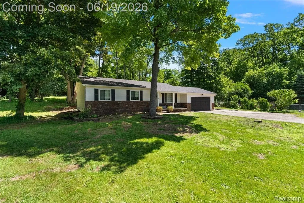 11387 Mart Road Green Oak Township MI 48189
