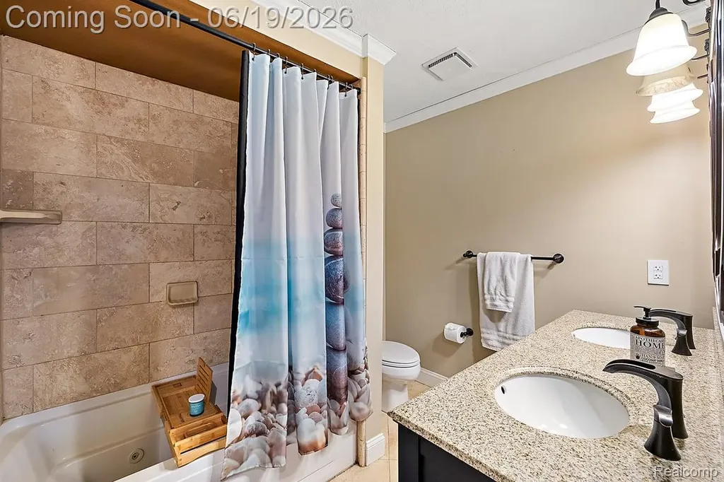11387 Mart Road Green Oak Township MI 48189