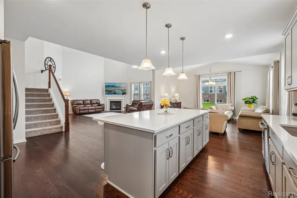 53217 Bay Laurel Lane South Lyon City MI 48178