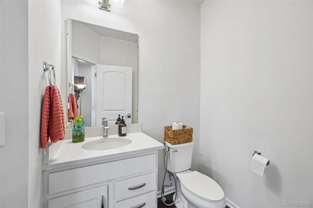 53217 Bay Laurel Lane South Lyon City MI 48178