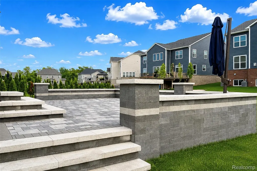 53217 Bay Laurel Lane South Lyon City MI 48178