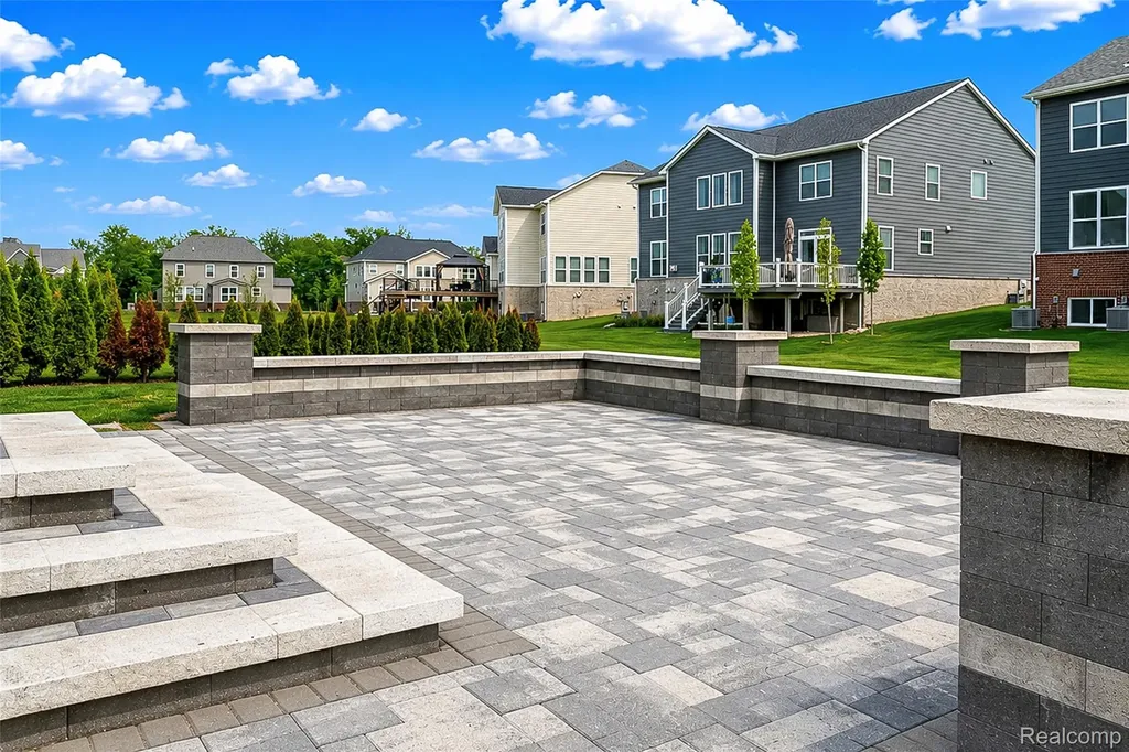 53217 Bay Laurel Lane South Lyon City MI 48178
