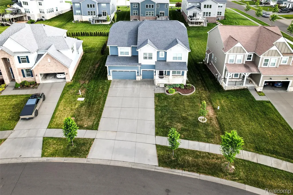 53217 Bay Laurel Lane South Lyon City MI 48178