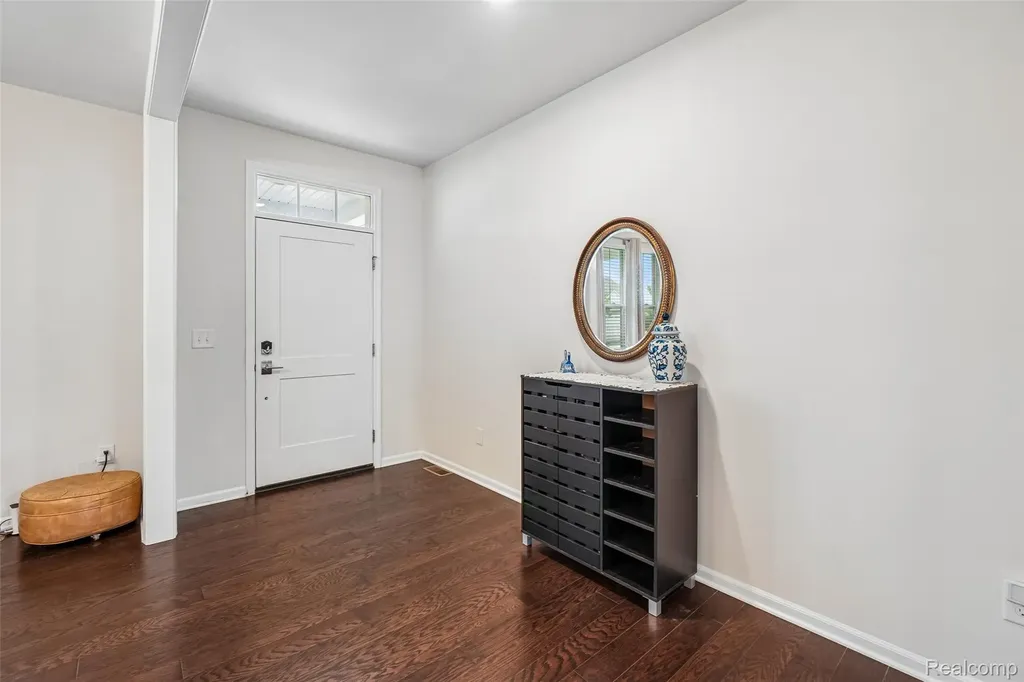 53217 Bay Laurel Lane South Lyon City MI 48178