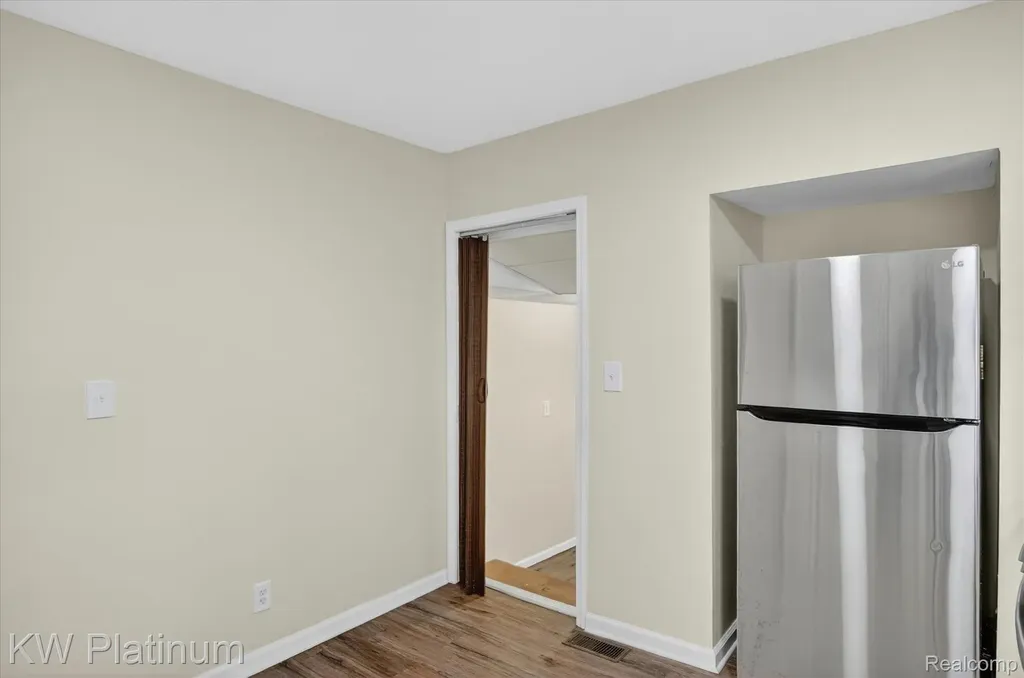 22436 Doremus Street St. Clair Shores City MI 48080