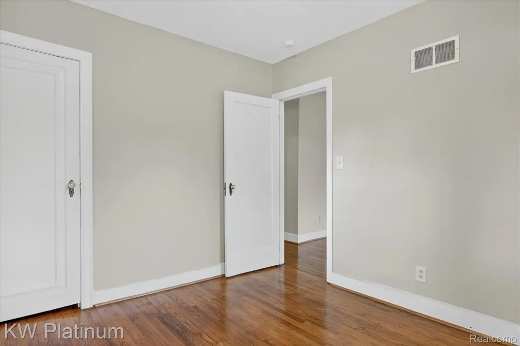 22436 Doremus Street St. Clair Shores City MI 48080