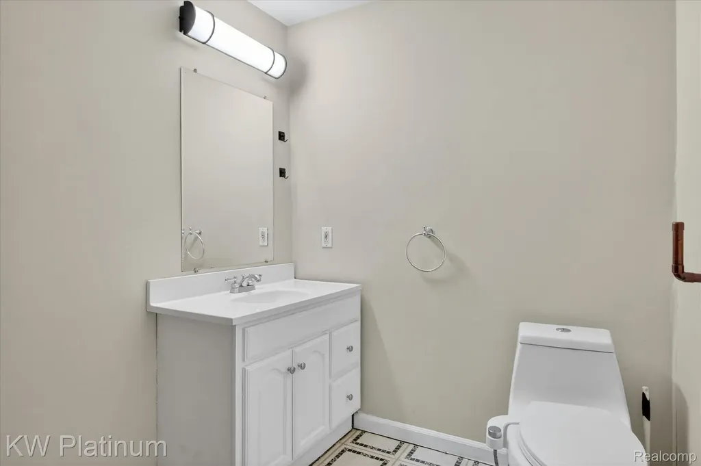 22436 Doremus Street St. Clair Shores City MI 48080