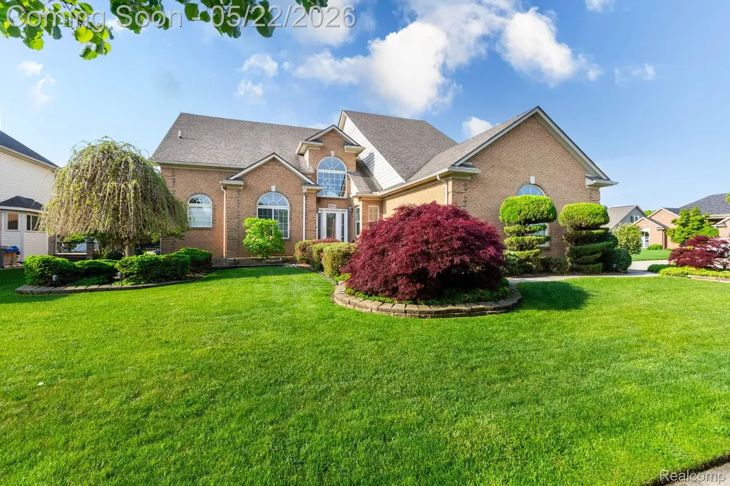 18610 Turnberry Drive Macomb Township MI 48044
